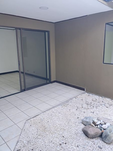 🏠 Casa en Tres Ríos, Residencial Estancia Antigua.