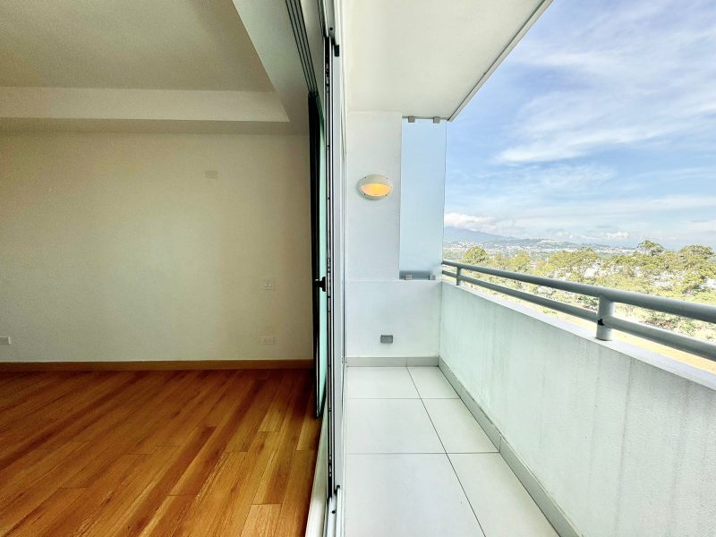 APARTAMENTO EN ALQUILER – TORRES DE HEREDIA